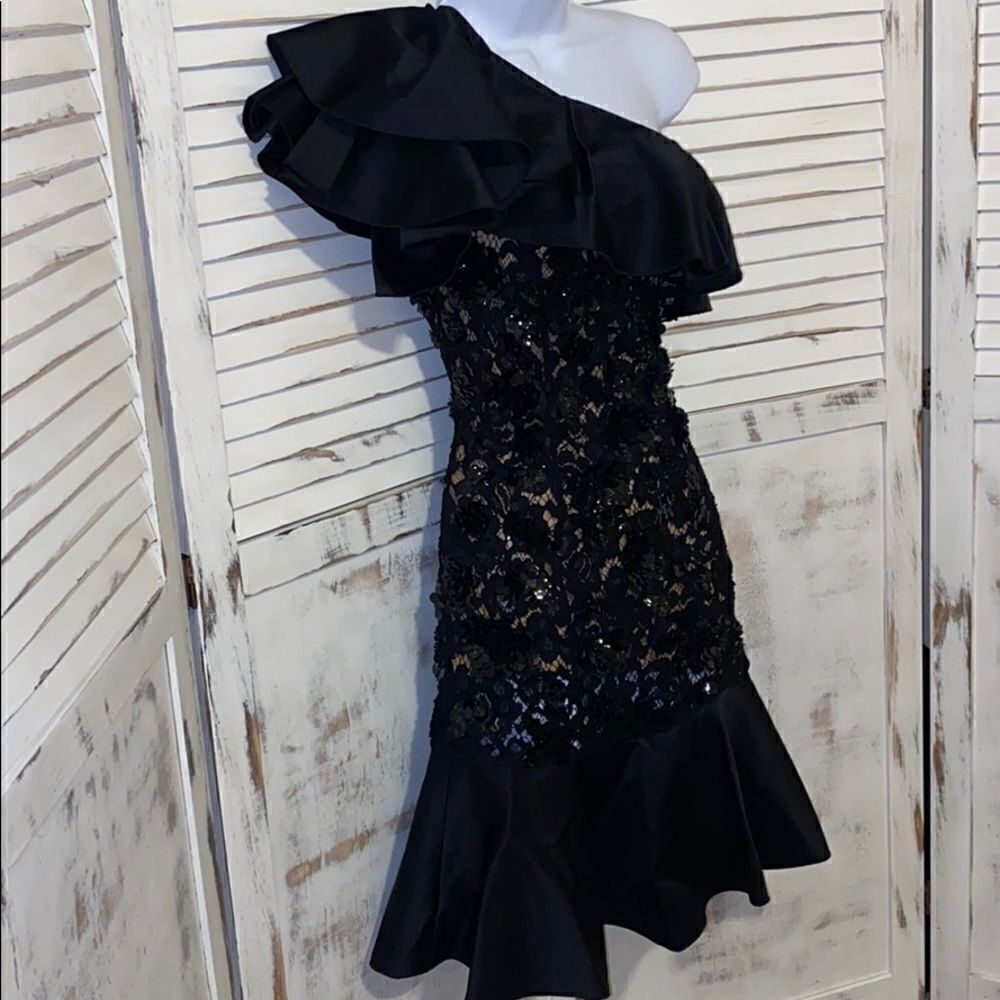 Michael Kors Collection 2018 Cocktail Dress - Picture 5 of 16